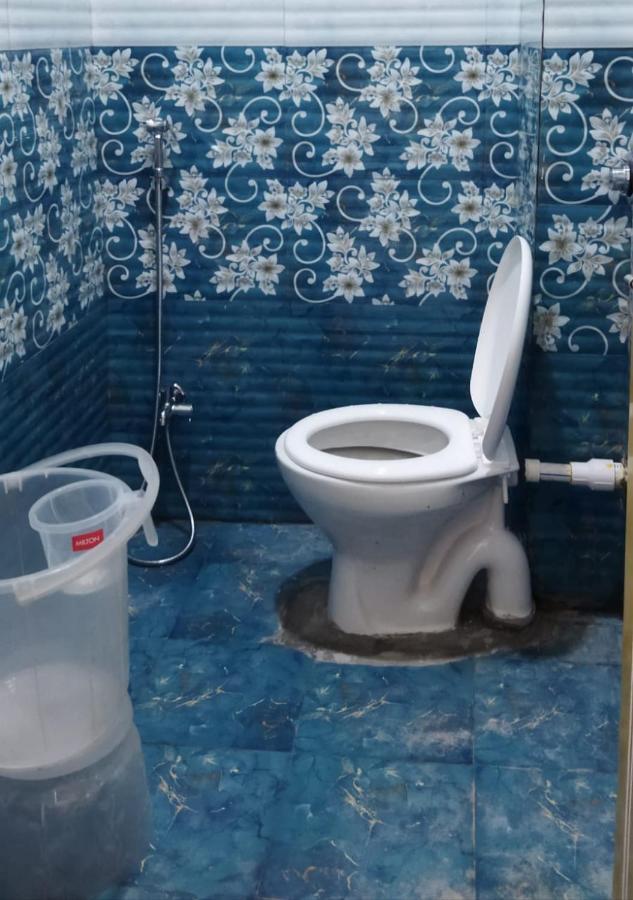 Shree Gajlaxmi Hotel Walking Distance From Mahakaleswar Ujjain Esterno foto
